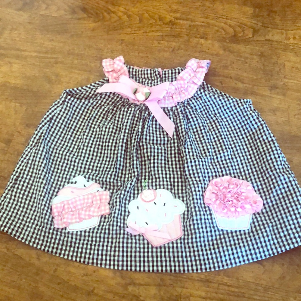 rare editions birthday cupcake top 12 mos